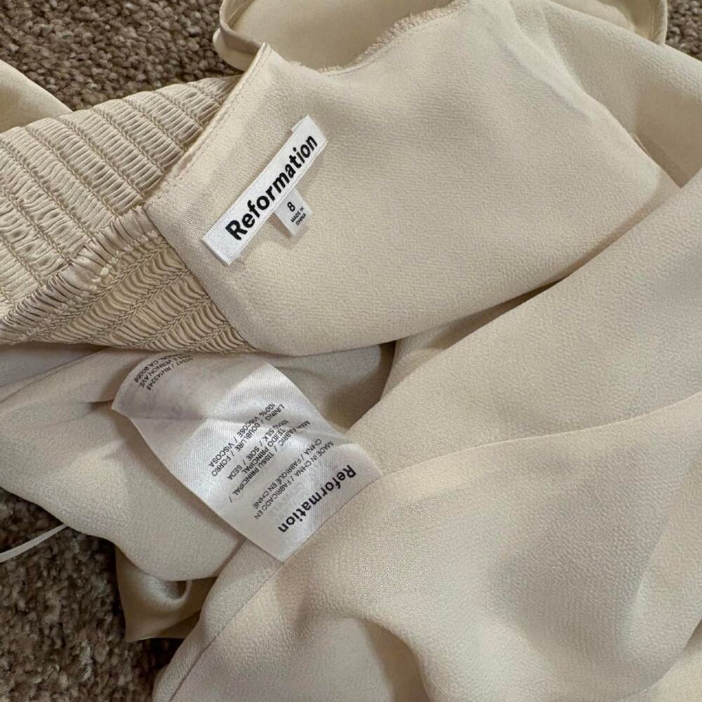 Reformation Rita silk cream blouse. Size 8 - Picture 5 of 5